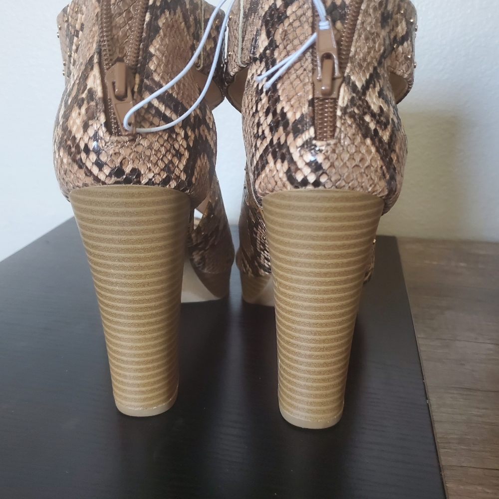 Snake Print Heels - Picture 3 of 3